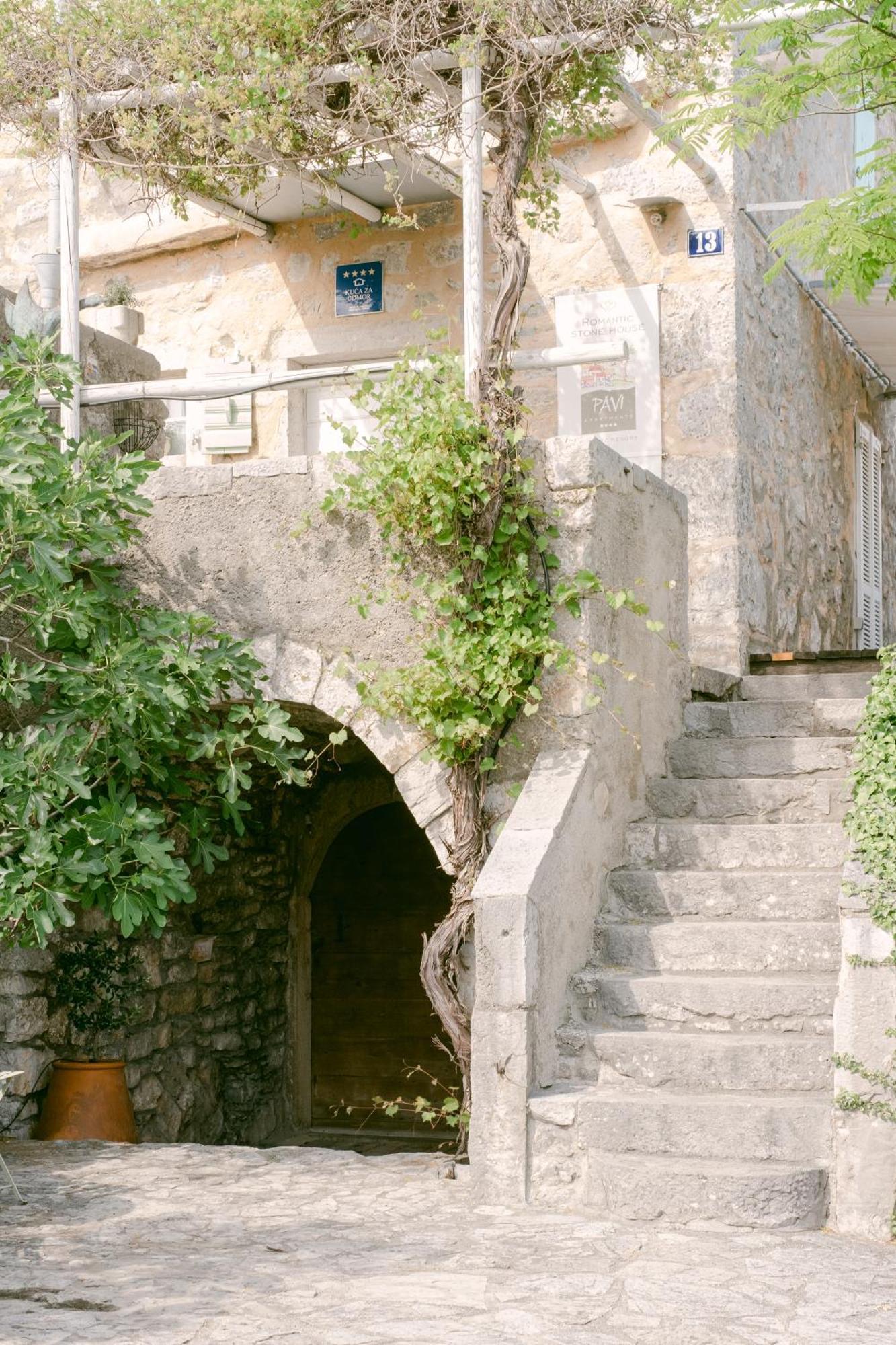 Pavi Apartments Romantic Stone House K13 Kornić エクステリア 写真